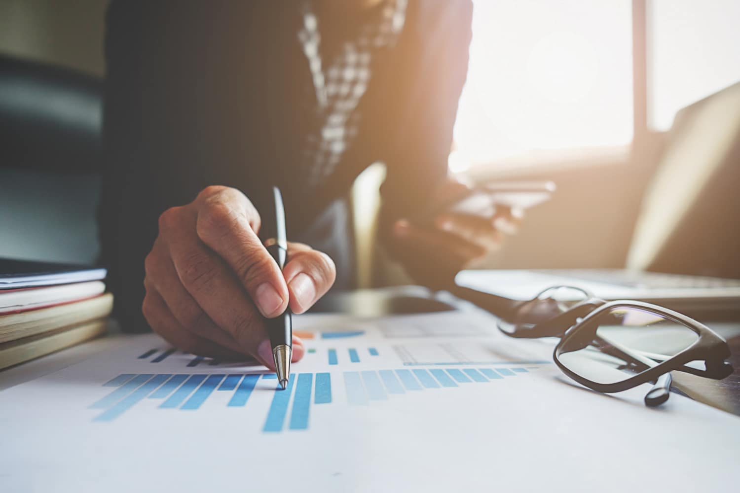 Investitorii explică cum să-ți protejezi banii în vremuri instabile