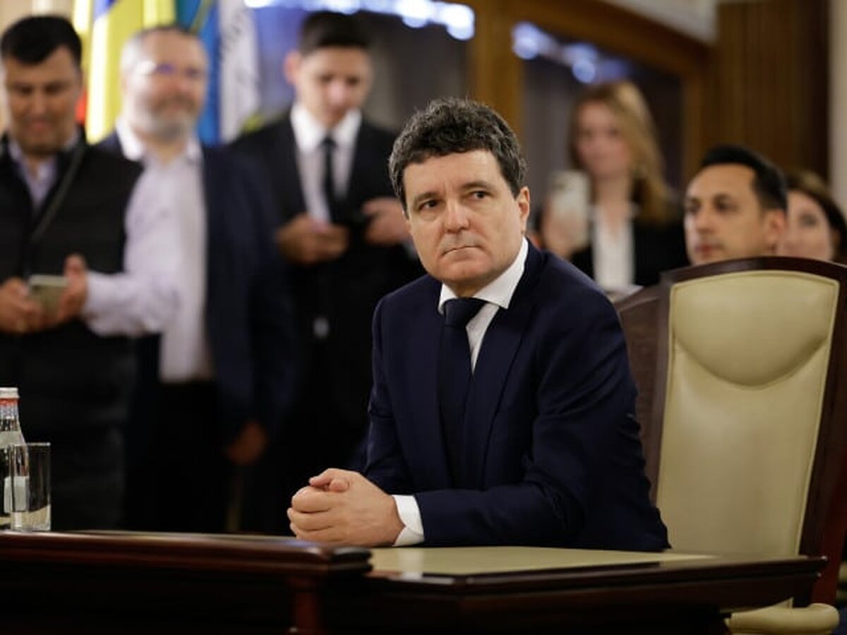 Preşedintele ales Nicuşor Dan depune jurământul în plenul Camerelor reunite