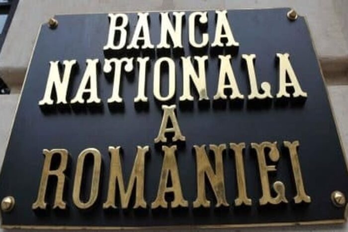 Presiune maxima pe BNR Mugur Isarescu in fata unei noi