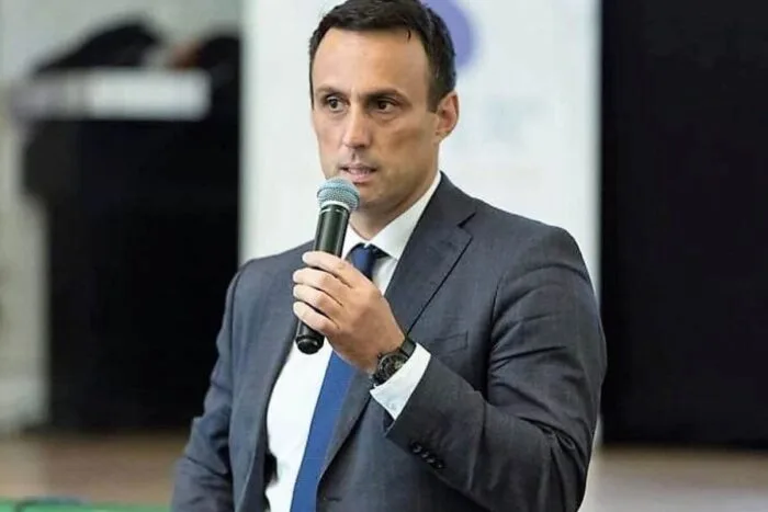 Valentin Ionescu - Președinte ISF