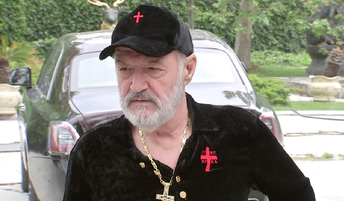 Unde il include Ilie Dumitrescu pe Denis Alibec în echipa ideală de start pentru FCSB în Liga Campionilor?
