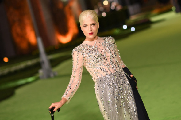 Selma Blair intr-o tinuta cu strasuri