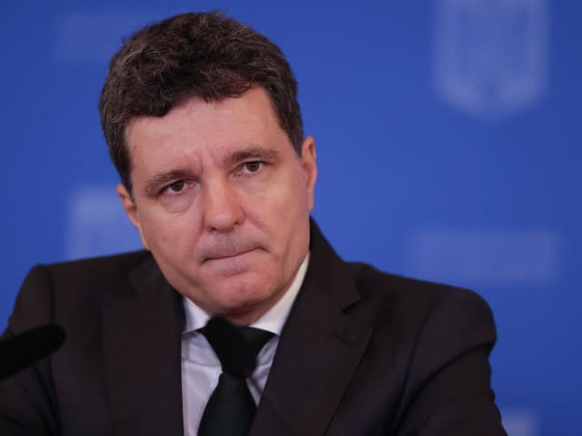 Nicuşor Dan: România se află într-un moment de cotitură, iar deciziile pe care le vom lua acum vor trasa direcţia ţării noastre