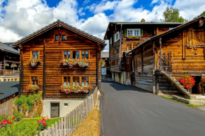 cantonul valais preferat de oligarhiii rusi foto switzerlandinsider com 1024x579