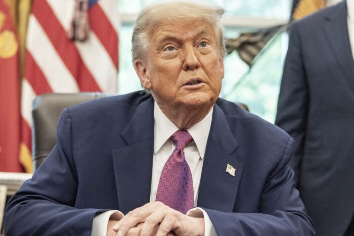 donald trump biroul oval