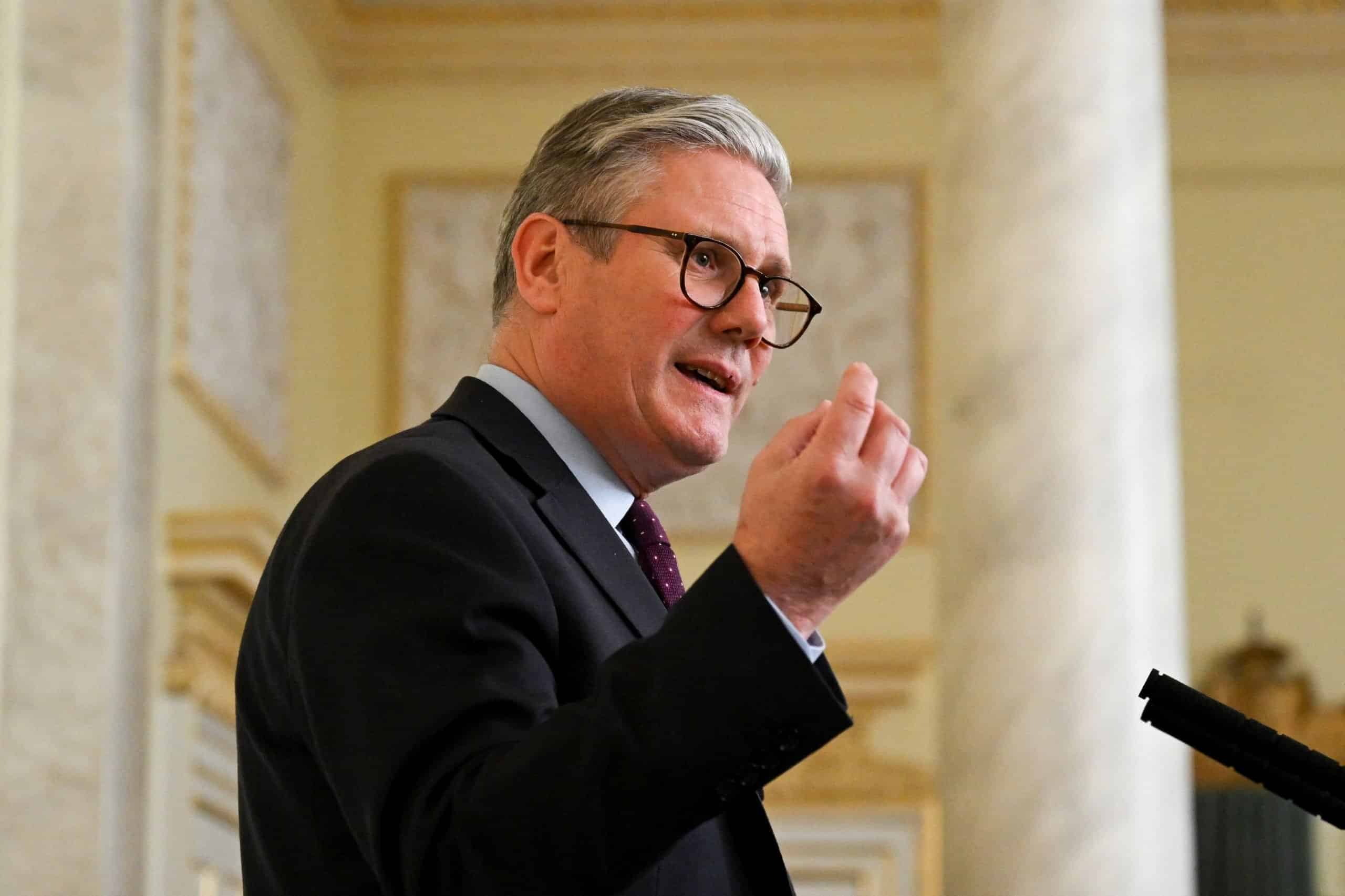 Experţii britanici avertizează că Marea Britanie riscă să nu mai existe, în 2034, în fața amenințării ruse