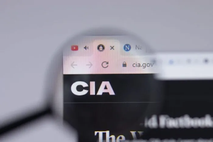 logo-cia-pagina-web-prin-lupa.jpg