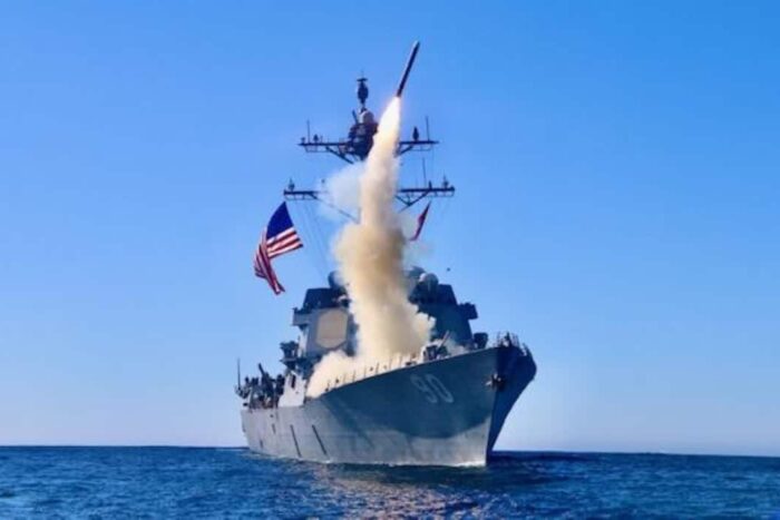 Rachetele Tomahawk, arma preferată a SUA în războiul convențional nava racheta tomahawk sua