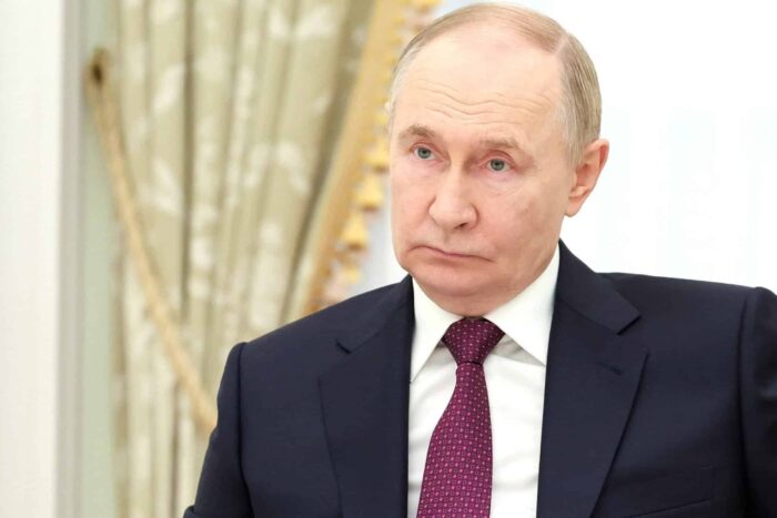 vladimir putin iunie 2025 scaled e1751262780320