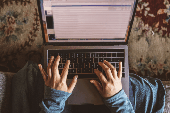 Ce trebuie sa scrii intr un mail cand trimiti un CV 2