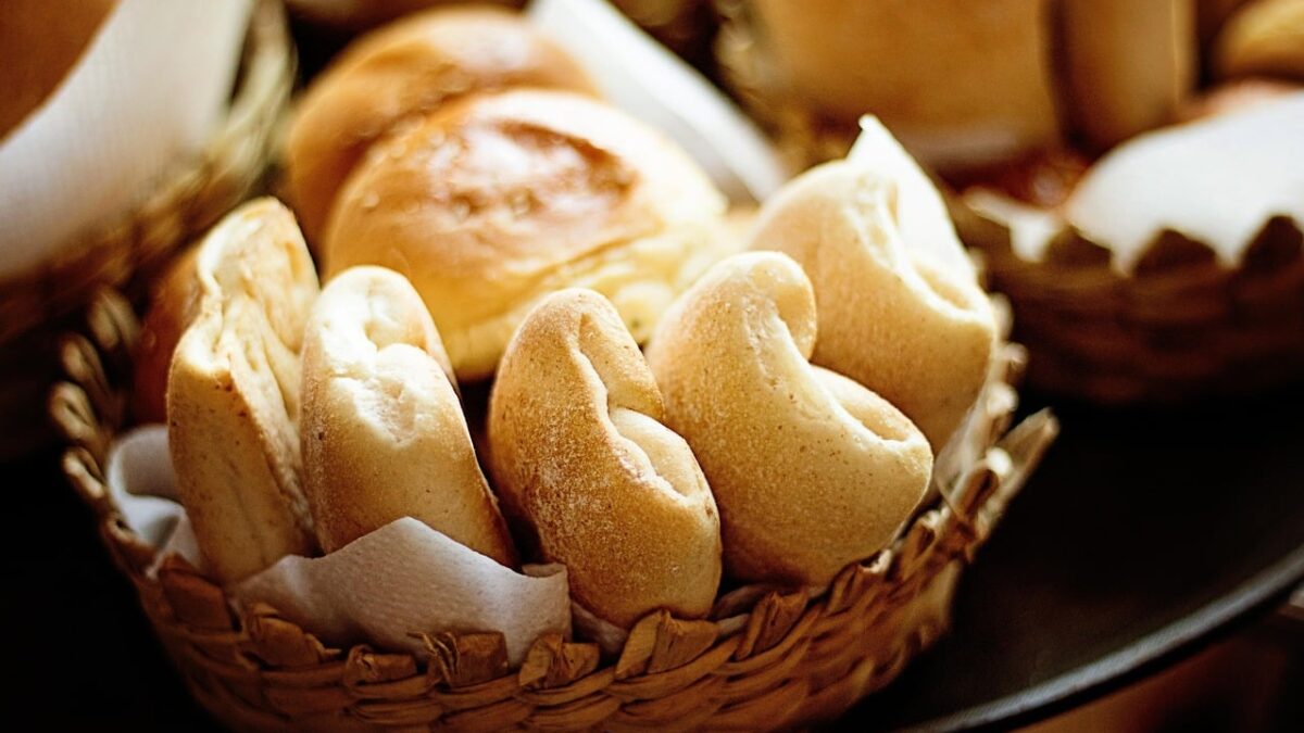 Preţul pâinii ar putea avea o creștere de 30% până în toamna acestui an! baked 2313462 1280