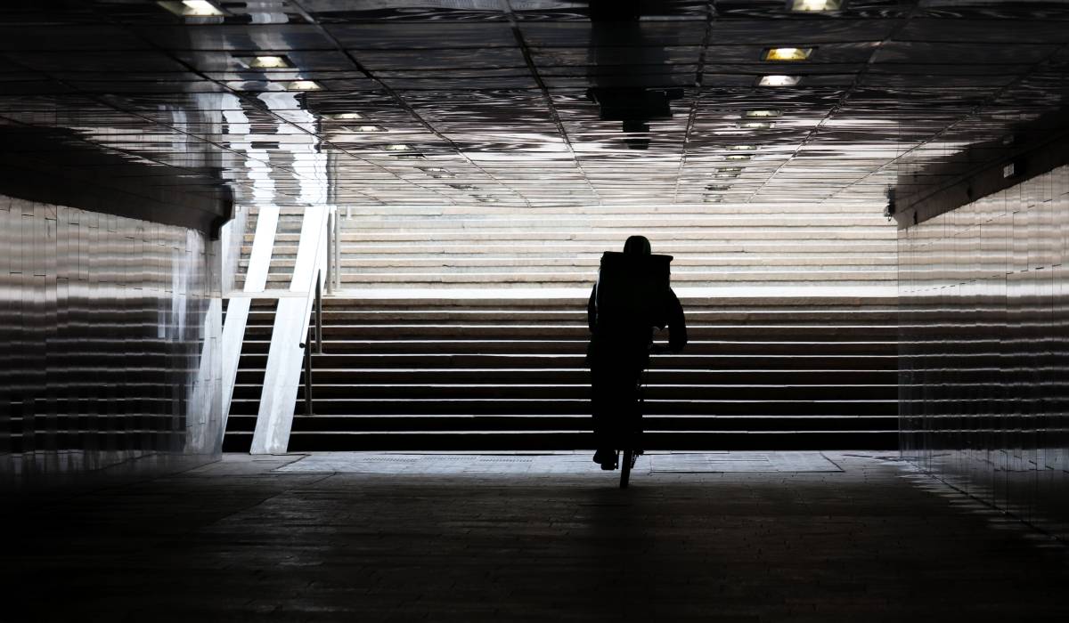 Un bărbat a primit 4.5 milioane de dolari, depăgubire pentru fiecare deget pierdut într-un accident la metrou, în New York