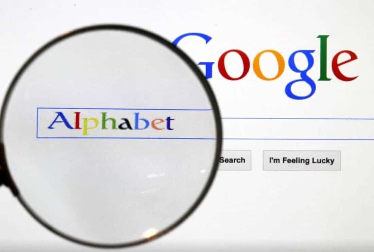 Acțiunile Alphabet înregistrează creșteri datorită succesului Gemini și al căutărilor bazate pe AI