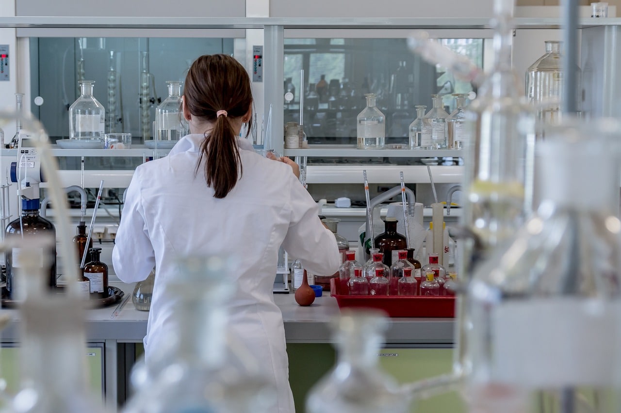 Cum schimbă Inteligenta Artificială transformarea fertilității?