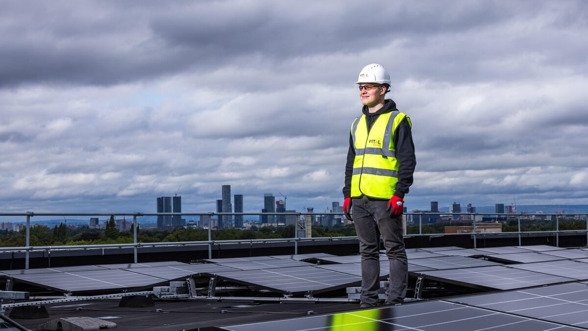 Panouri solare, cu costuri totale, acoperite de stat solar 8499901 1280