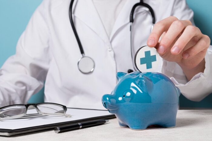 Care sunt schimbările în domeniul sănătății și al concediilor medicale începând cu luna septembrie? 2148854104