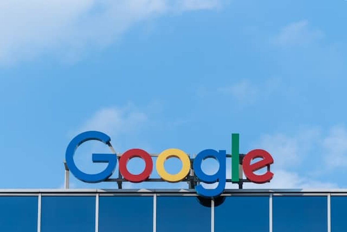 Google a anunţat construirea primei sale centrale nucleare