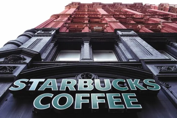 starbuck-2363703_1280.jpg
