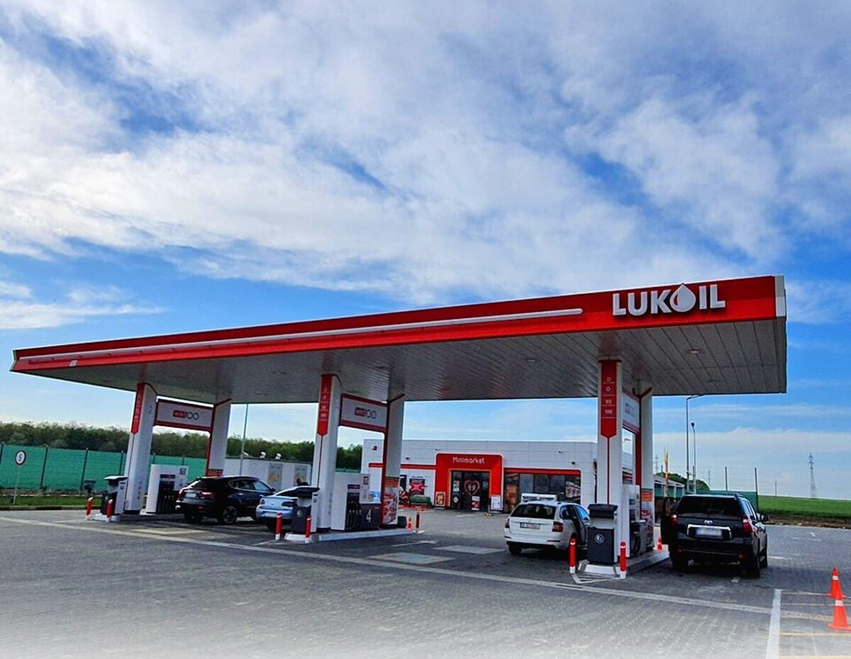 Franța și Germania cer sancțiuni împotriva Lukoil, flotei „fantomă” și traderilor de petrol