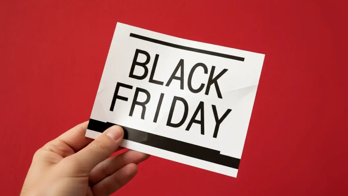 ce trebuie sa stii inainte de black friday pentru a nu cadea victima fraudelor online.webp