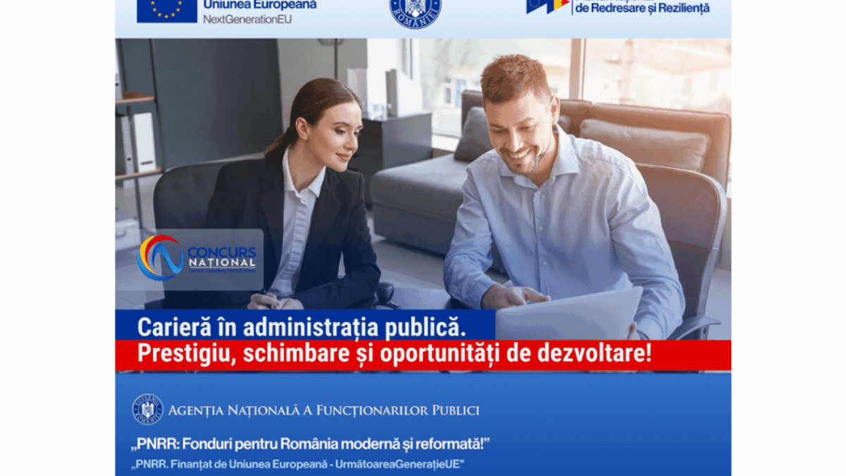 doi-tineri-analizeaza-un-laptop-concurs-national.png