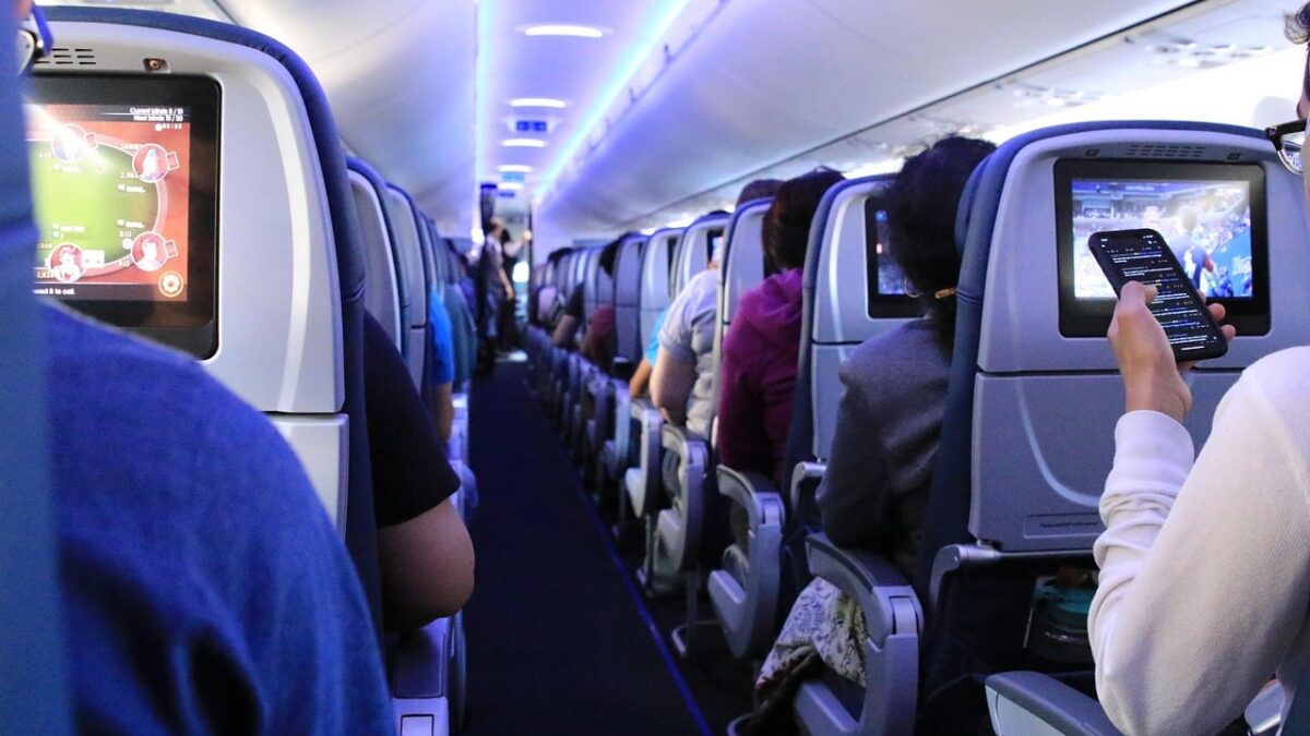 Zbourile între India și China au fost reluate Legăturile aeriene au fost suspendate 5 ani flight 4516478 1280 1