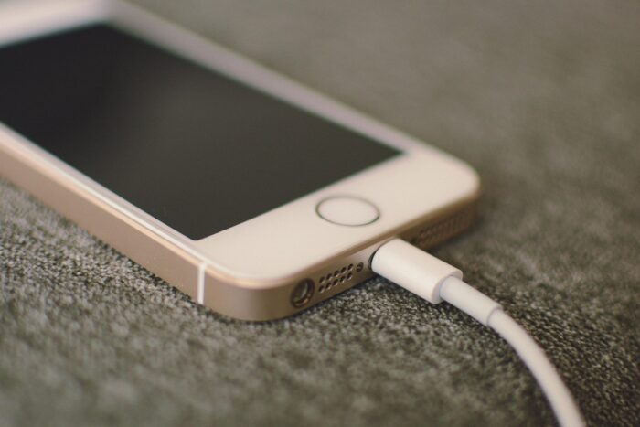 i phone 2547677 1280