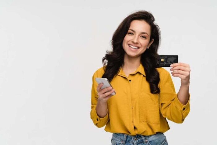 Ce trebuie să știi înainte de a aplica pentru un credit rapid cu buletinul la AXI Card? poza reprezentativa