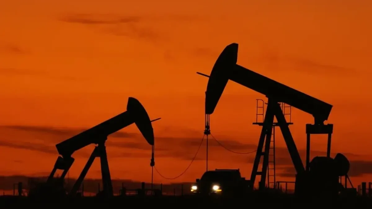 Turcia își reduce dependența de petrolul rusesc după noile sancțiuni occidentale pretul petrolului rusesc scade dupa sanctiunile sua care afecteaza achizitiile chinei.webp