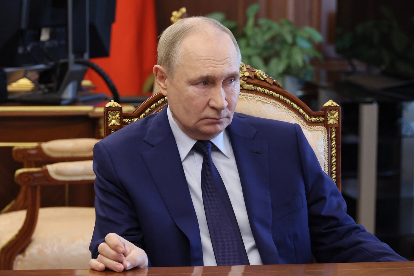 Cum „regizează” Kremlinul aparițiile lui Vladimir Putin Detaliile care l-au trădat pe liderul rus