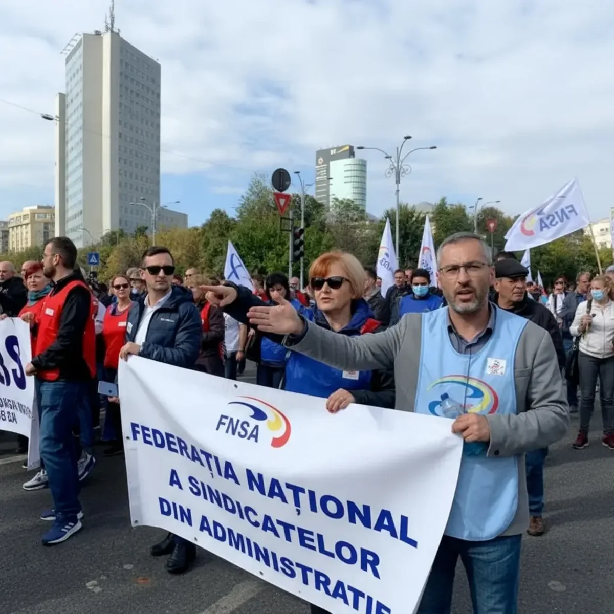 În cadrul protestelor sindicale, a avut loc un incident cu un cuțit la manifestație