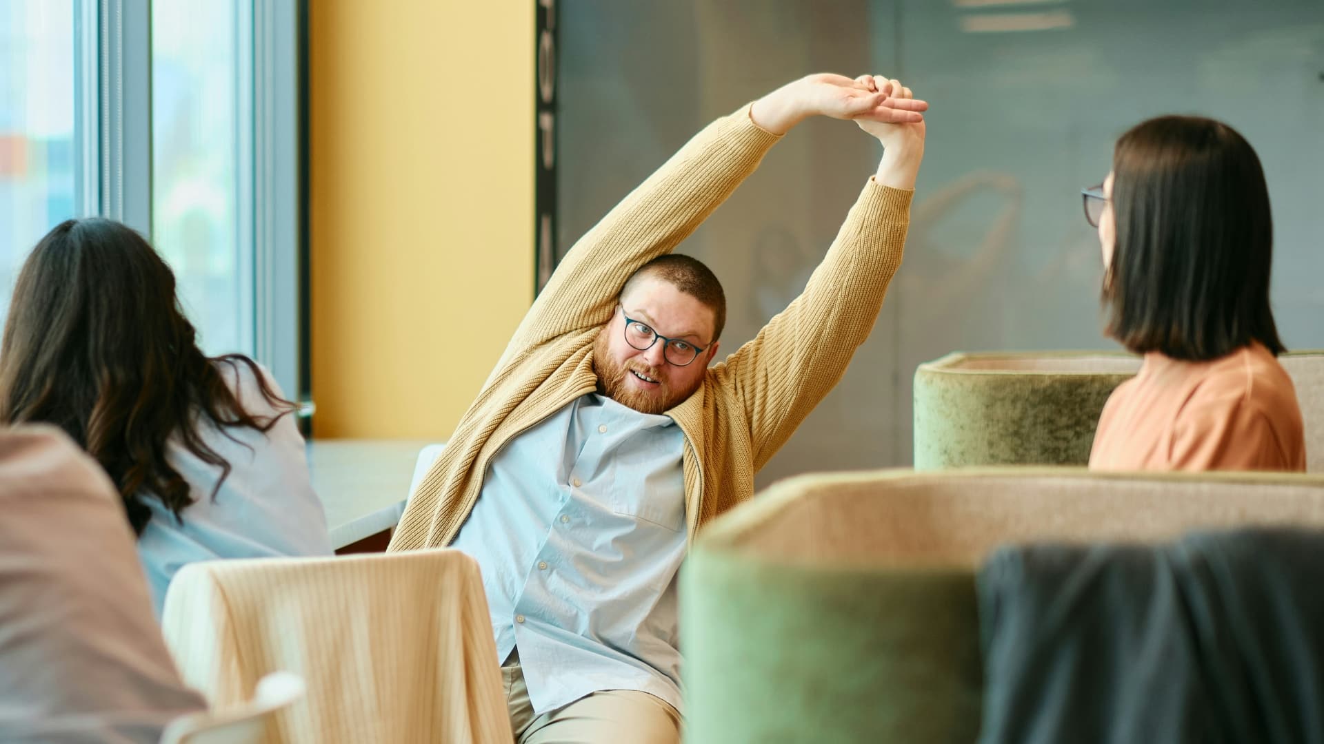 Provocările care vindecă echipele: 7 motive să încerci un wellness challenge