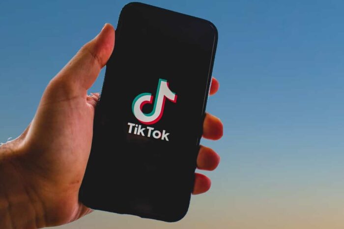 Algoritmul TikTok le recomandă minorilor conținut interzis, potrivit unui raport tiktok 5390055 1280