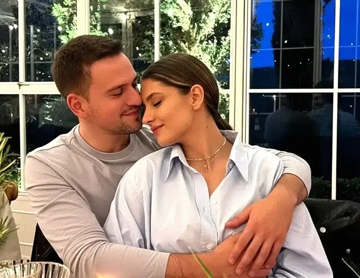 Oana Moșneagu și Vlad Gherman surprind cu imagini neașteptate de toamnă