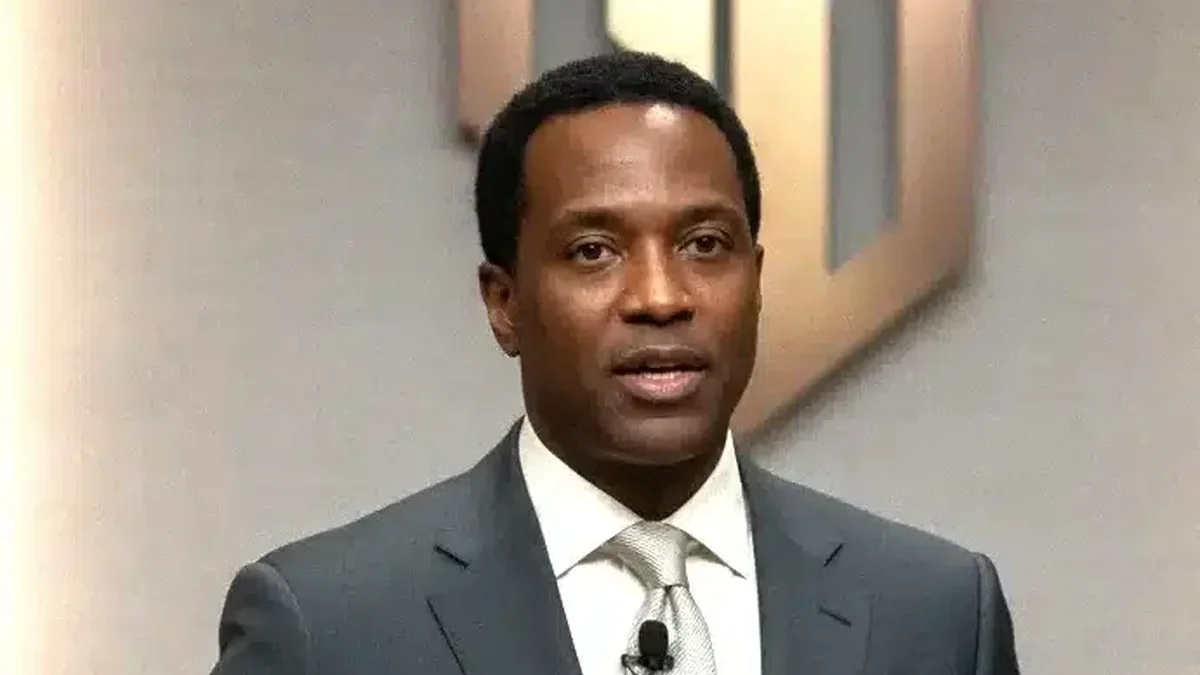 acuzatii surprinzatoare in jurul lui diddy in inchisoare si reactia neasteptata a echipei sale.webp