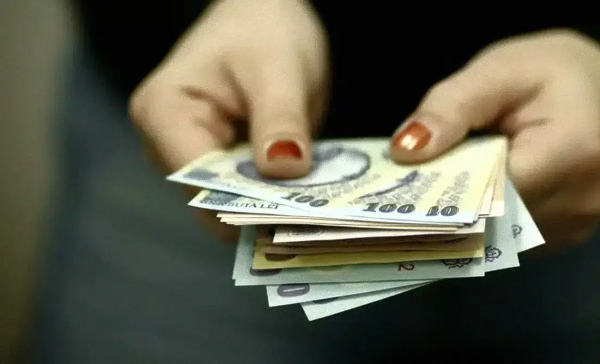 Care este riscul cu economiile pastrate acasă în contextul inflaţie?