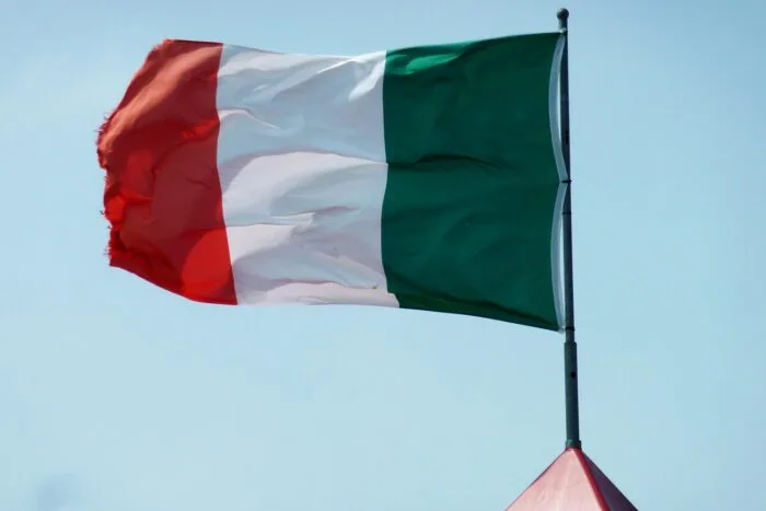 italy-flag-2641128_1280.jpg