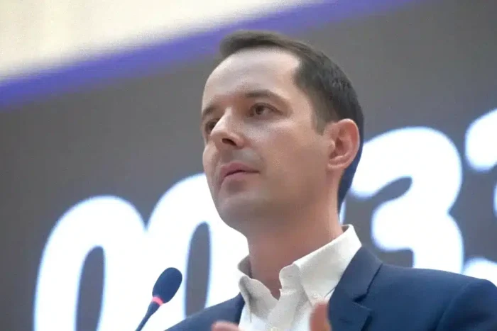 lonut mosteanu in centrul unei controverse care schimba scena politica.webp