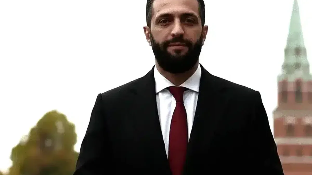 Preşedintele sirian Farouk al-Sharaa se află la Washington pentru a întări relațiile dintre Siria și Statele Unite un lider sirian ajunge la washington si schimba jocul dupa ani de tensiuni.webp
