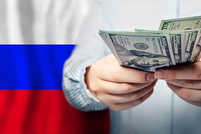 Citigroup vinde operatiunile din Rusia cu pierdere de 12 miliarde dolari