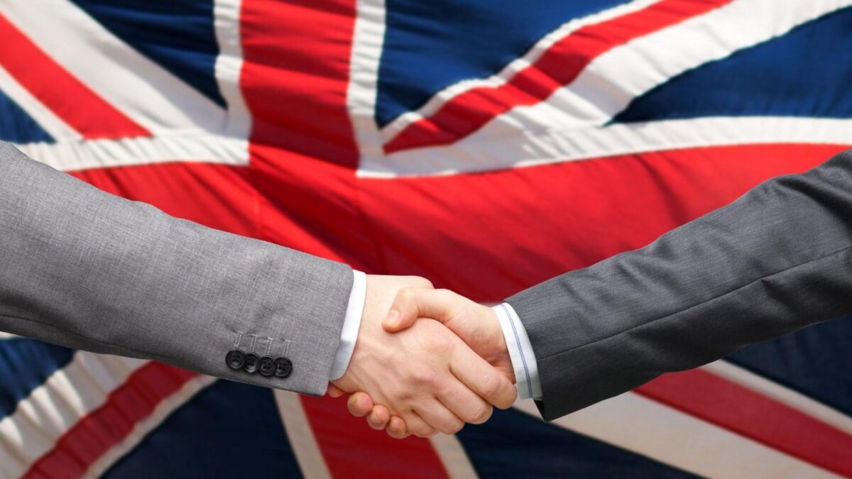 Companiile britanice respira usurate dupa bugetul de toamna