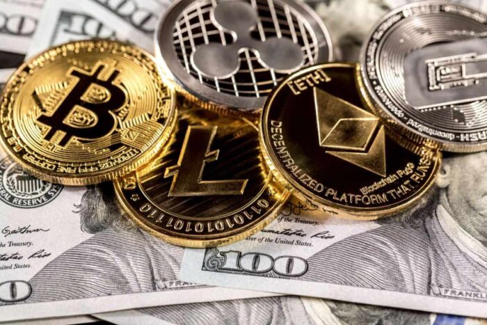 XRP Depășește Bitcoin și Ethereum în Intrările ETF: Ce Se Întâmplă pe Piața Cripto Criptomonede 2021 care sunt cele mai puternice si cu cat au crescut in ultimele 12 luni 1