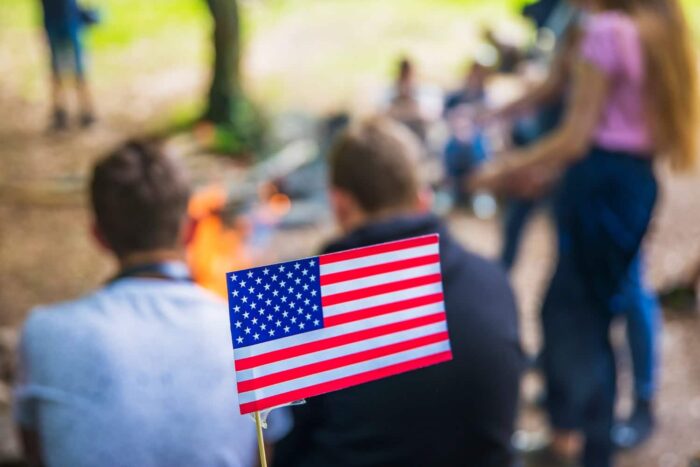 Care este avertismentul experțiilor americani despre autoritarismul competitiv din SUA? Experti americani avertizeaza ca SUA a intrat in autoritarism competitiv