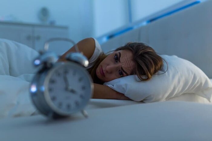 Insomnia-ce-este-si-cum-o-poti-combate-ca-sa-nu-iti-afecteze-sanatatea.jpg