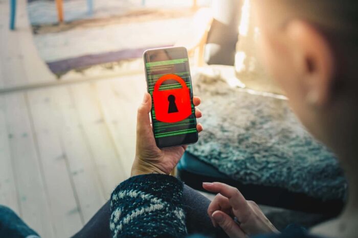 Italia obliga Meta sa suspende restrictiile pe WhatsApp