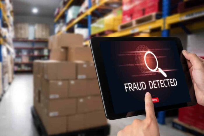 UPS foloseste AI pentru a detecta produsele false returnate