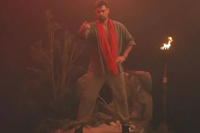 adrian petre porneste intr o noua aventura la survivor si intalneste un rival de temut.webp