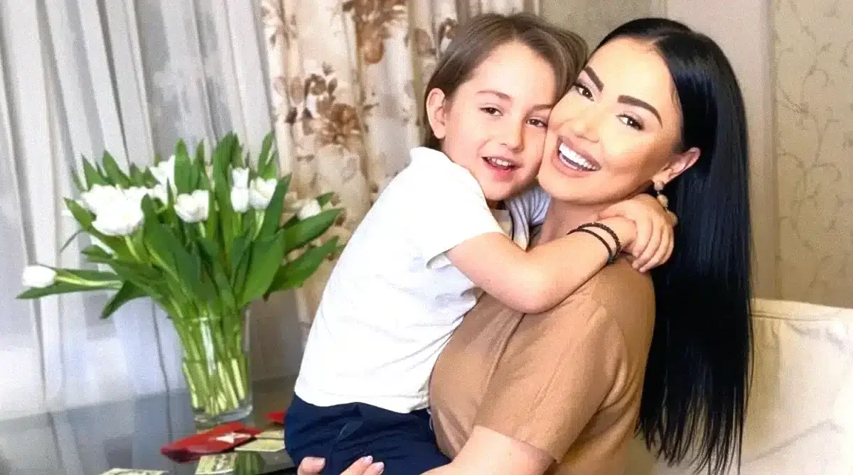 andreea mantea si povestea nespusa a vietii alaturi de fiul ei.webp