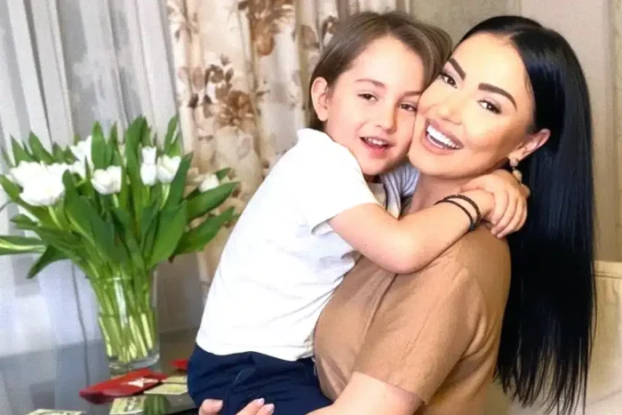 andreea mantea si povestea nespusa a vietii alaturi de fiul ei.webp