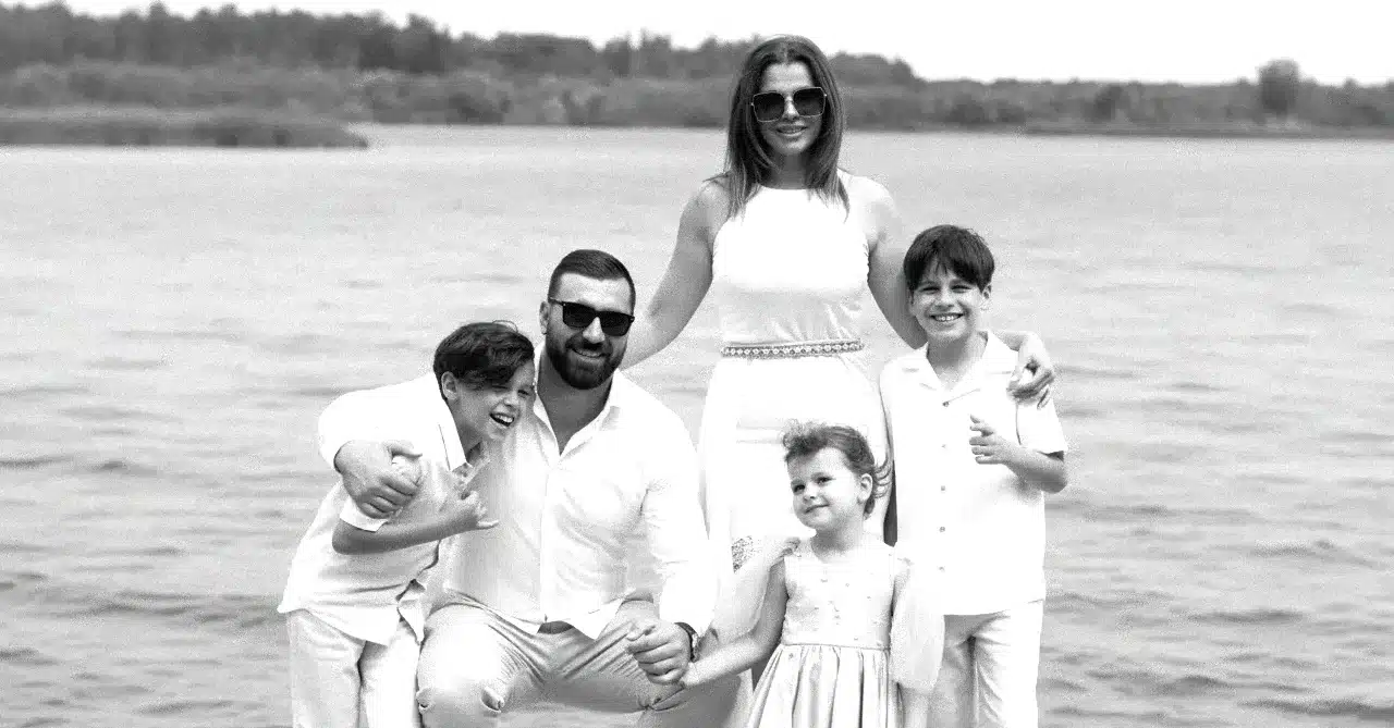 Andrei Stoica: Povestea Transformatoare a Vieții Sale Dincolo de Ring